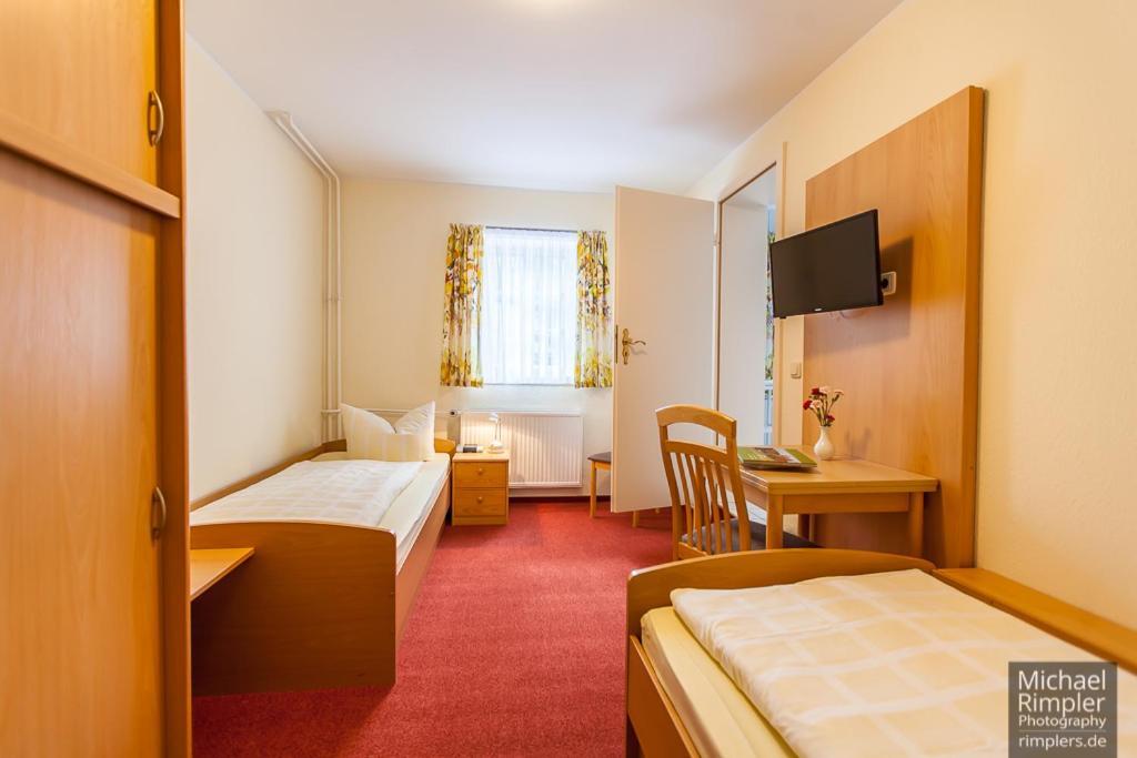 Wanderhotel Sonnebergbaude Waltersdorf  Luaran gambar